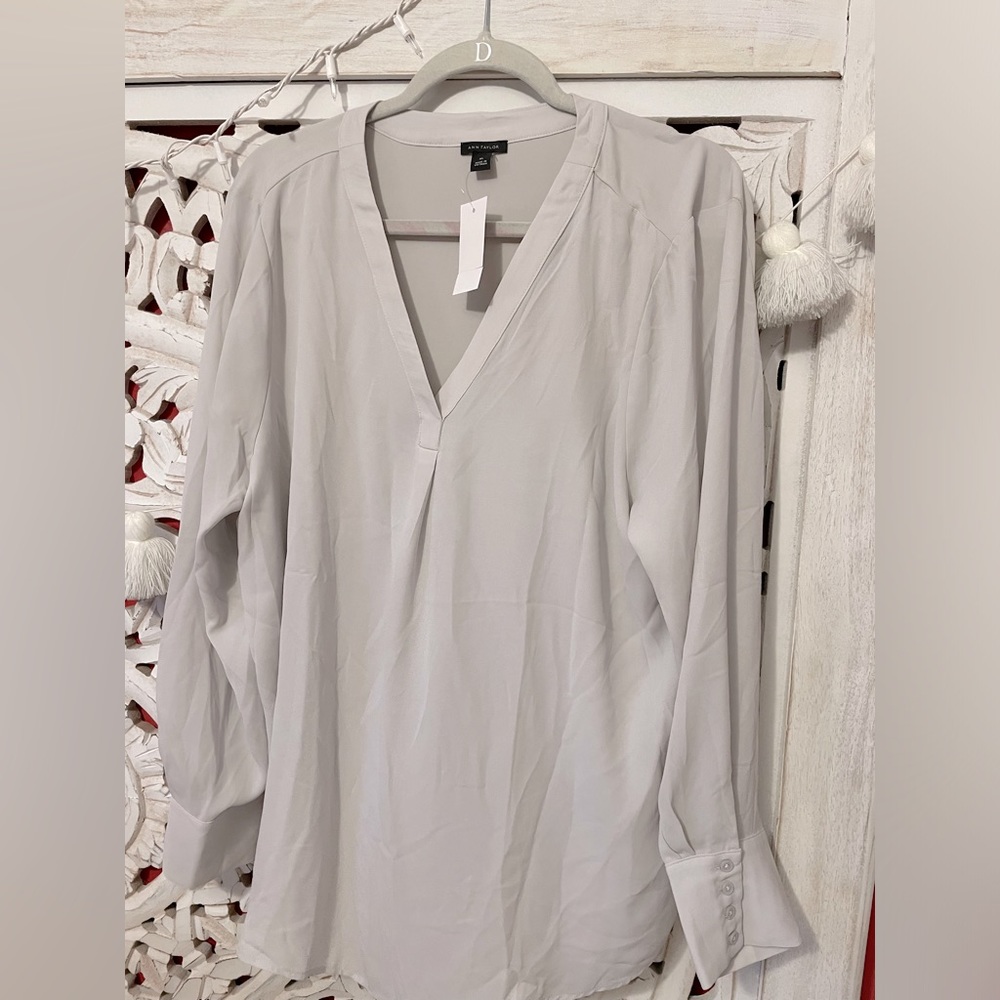 Ann Taylor Blouse